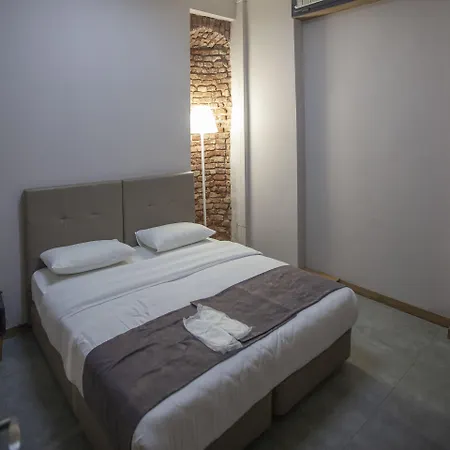 Jurnal Otel
