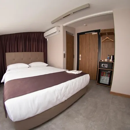 Hotell Jurnal 2*